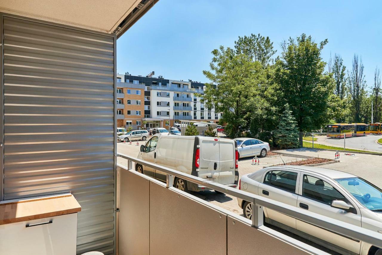 Vintage Apartment In New Estate With Parking - Krzyki Wroclaw By Noclegi Renters Kültér fotó